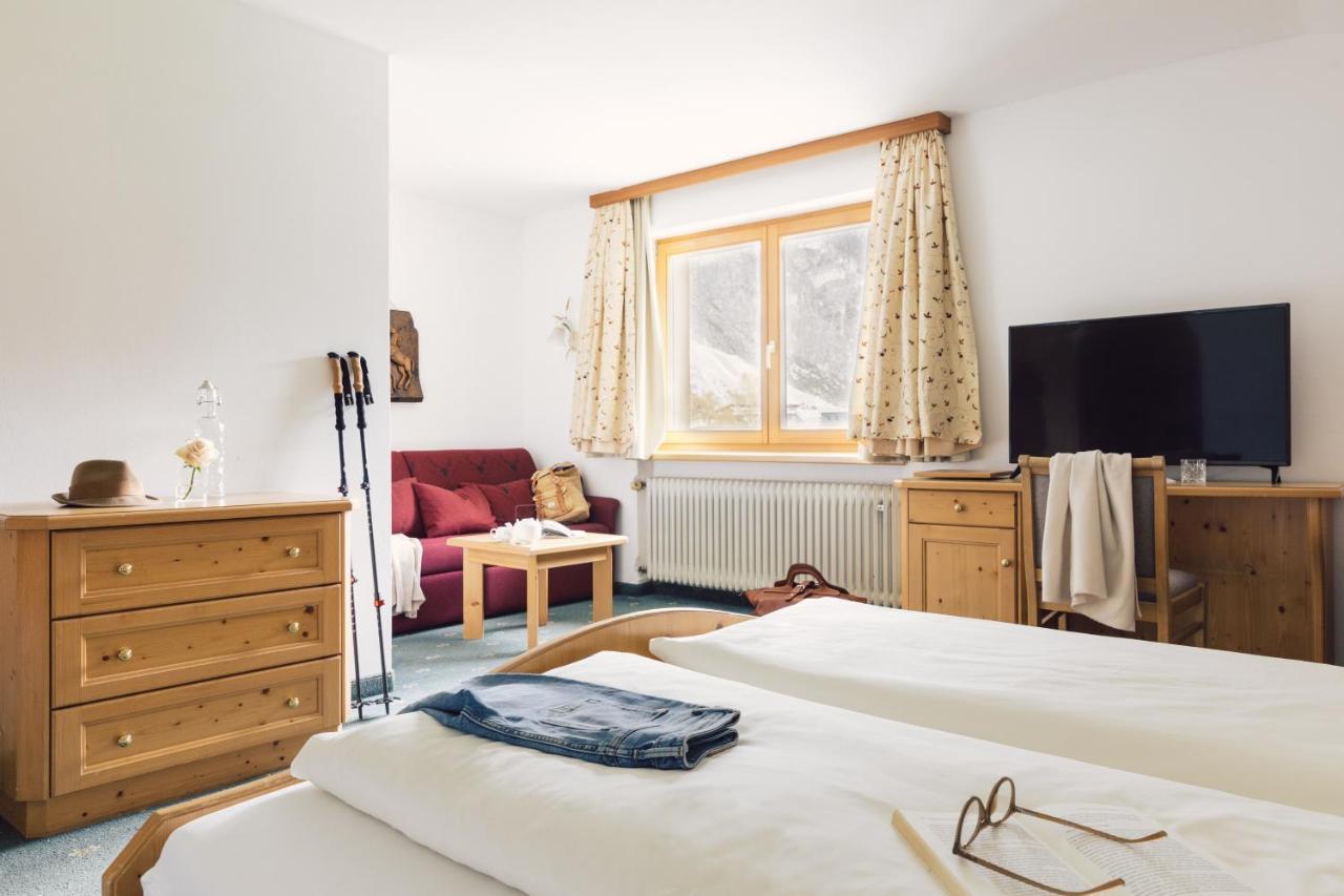 Hotel Jaegerhof Zams Kültér fotó