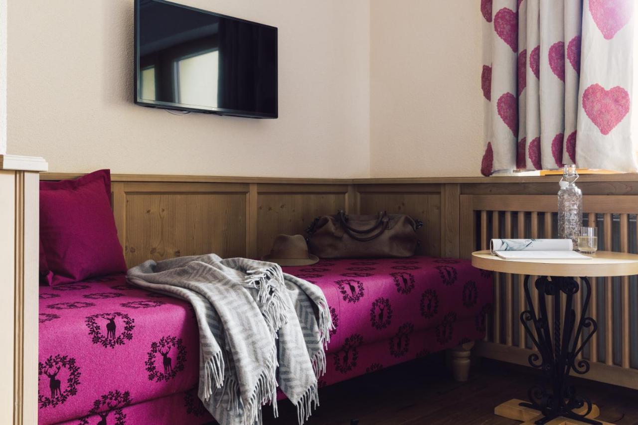 Hotel Jaegerhof Zams Kültér fotó