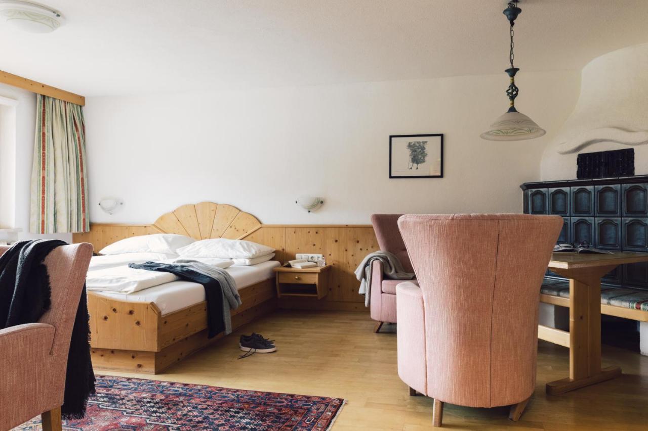 Hotel Jaegerhof Zams Kültér fotó