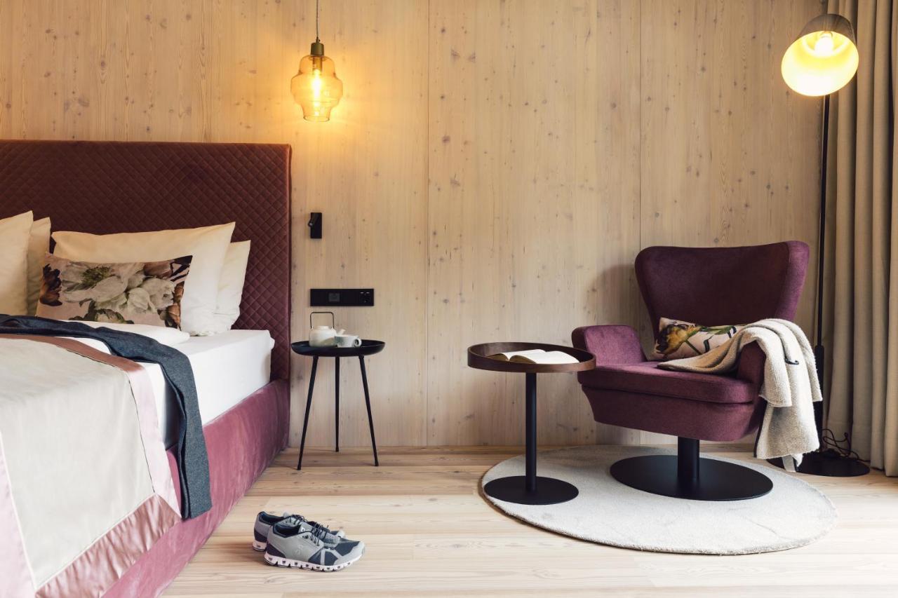 Hotel Jaegerhof Zams Kültér fotó