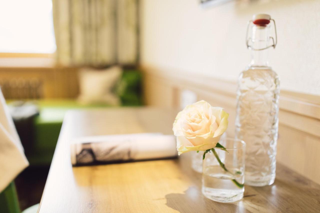 Hotel Jaegerhof Zams Kültér fotó